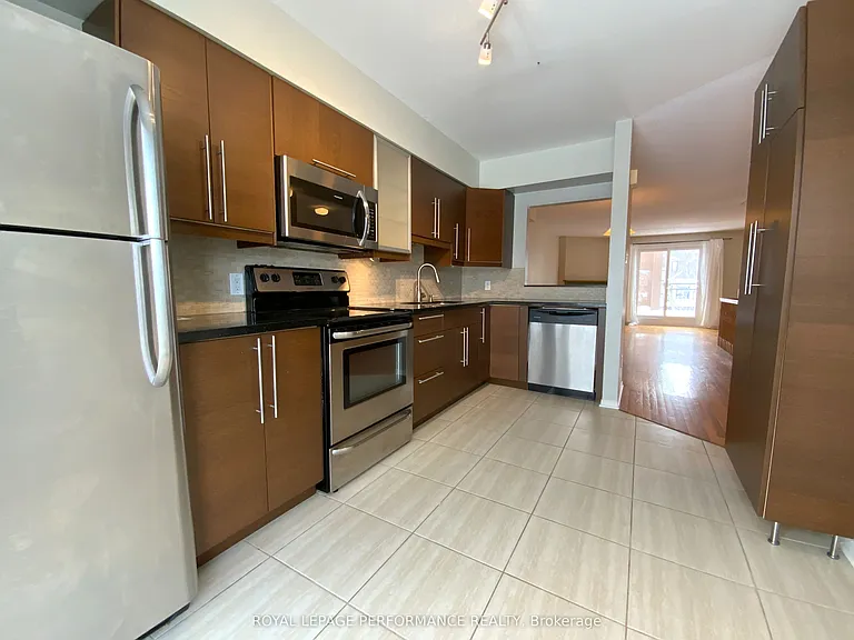185 Cumberland St #B — Photo 12