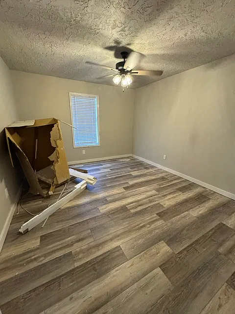 Tiger Lilee Cove - 711-6 — Photo 3
