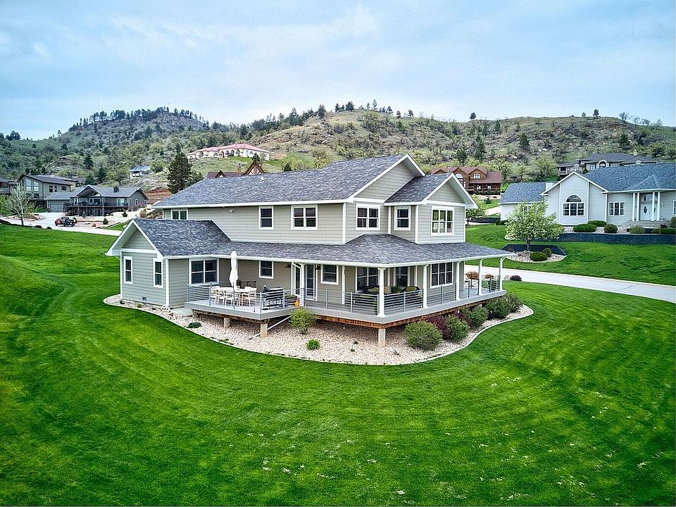 1st image of 705 Pro Rodeo Dr
