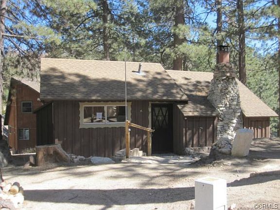 2nd image of 717 Esquimoux Dr