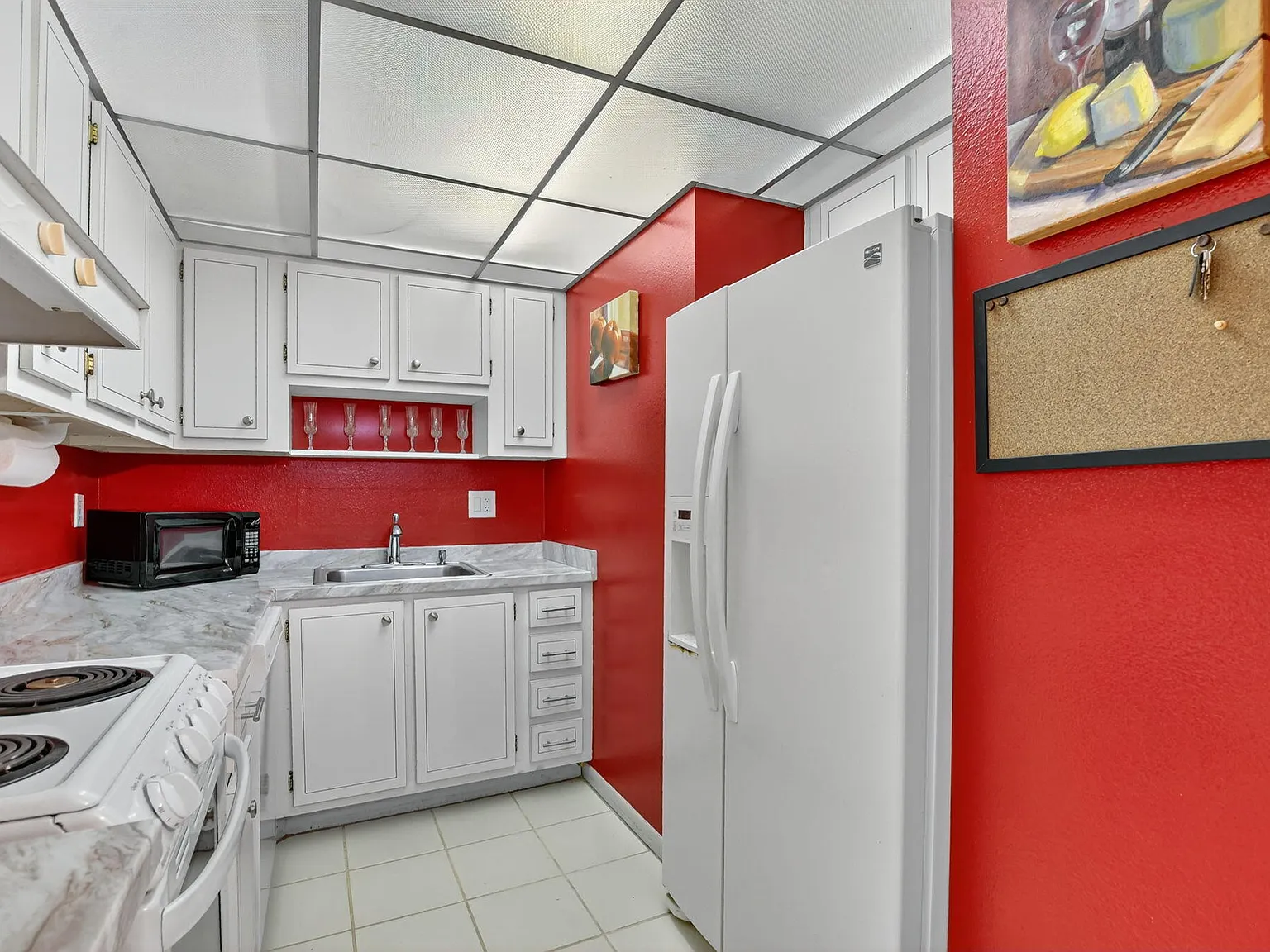 555 SE 8th St — Photo 4