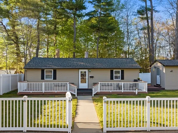 394 Main St #A, Oxford, MA 01540