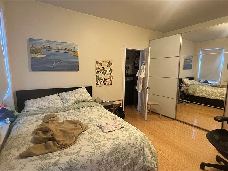 156 Harvard St #8 — Photo 9