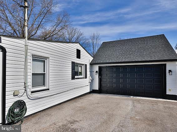 5th image of 8039 Stone Haven Dr