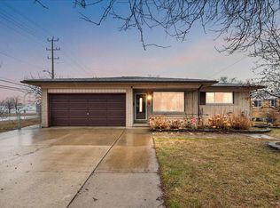 3858 Hughes Dr, Warren, MI 48092