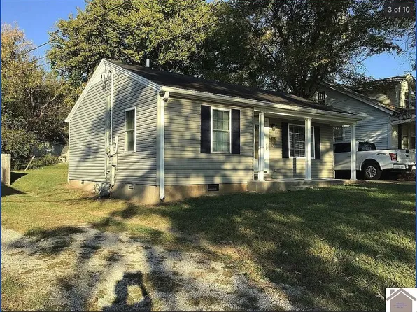 319 N 5th St, Murray, KY 42071