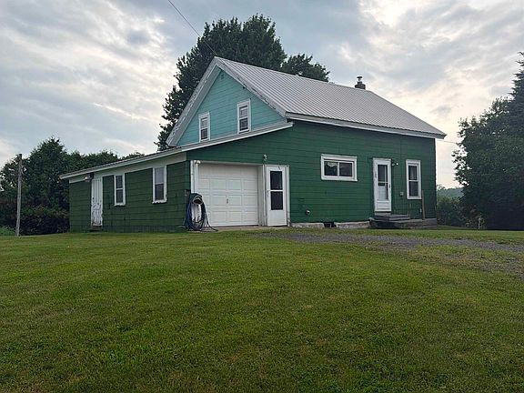 2nd image of 135 Tuck Rd