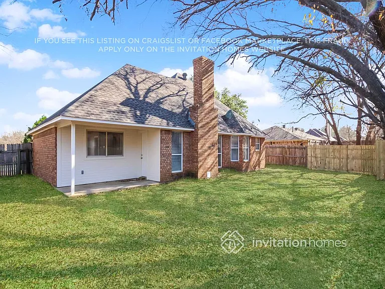 3217 Brooke St — Photo 15