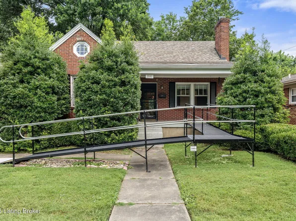 3941 Staebler Ave, Saint Matthews, KY 40207