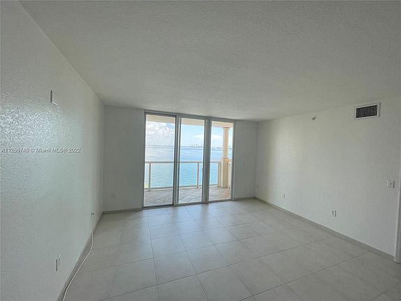 2nd image of 1625 Kennedy Cswy APT 505B
