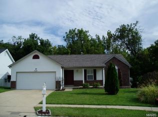 30 Red Cedar Ct, Saint Charles, MO 63303