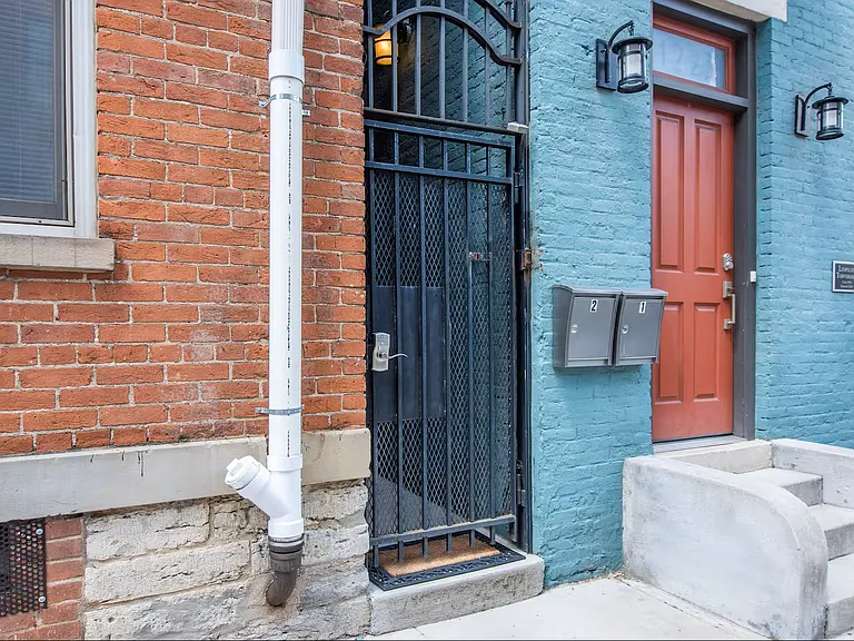 1223 Jackson St #2 — Photo 17