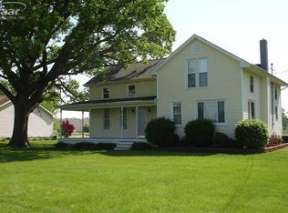 13156 N Linden Rd, Clio, MI 48420