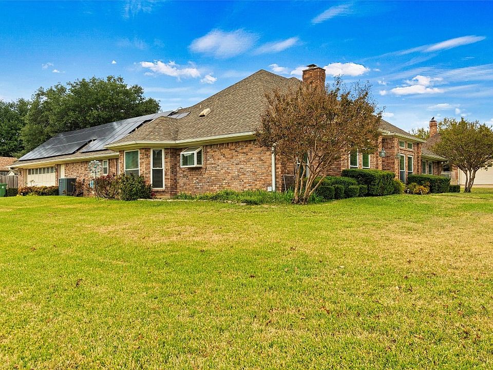 3001 Hurstview Dr, Hurst, TX 76054 | Zillow