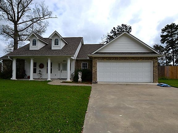 2nd image of 250 Greenwood Dr