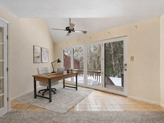 5th image of 153 Coffin Road #24