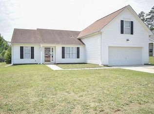 225 Kittiwake Ln, Boiling Springs, SC 29316