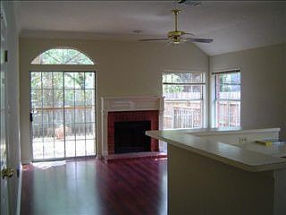 3rd image of 16919 Dorman Dr