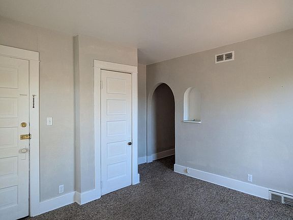 4th image of 51 Wren St #4