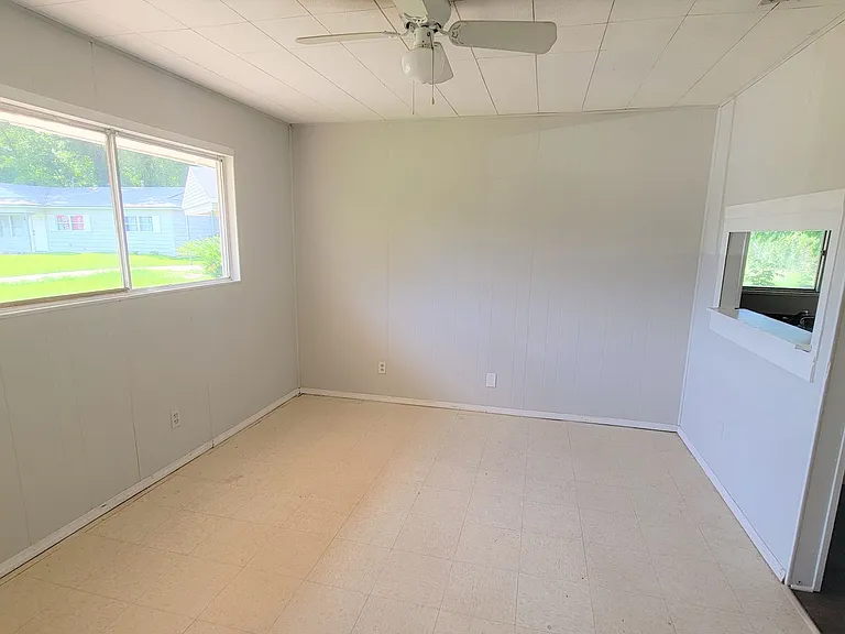 3406 Black Lake Cir — Photo 4