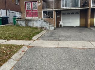 39 Fallway Rd #BASEMENT, Brampton, ON L6V3H1