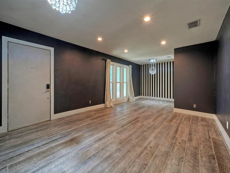 10129 Aspen St — Photo 5