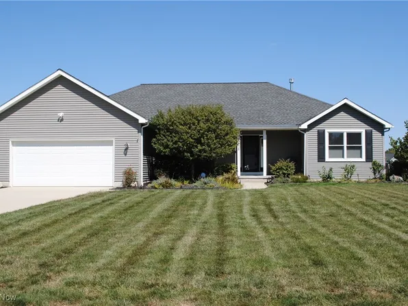 1175 Limerick Ln, Grafton, OH 44044