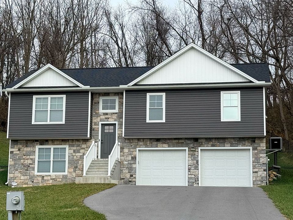 1st image of 157 Douglas Spring Ct