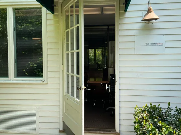 20 Oak St #2-3-4, Beverly, MA 01915