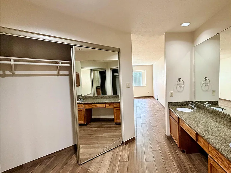 16914 Summer Dawn Pl — Photo 17