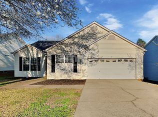 7 Greyleaf Ct, Simpsonville, SC 29680