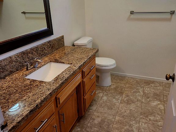 Large hall bath with shower