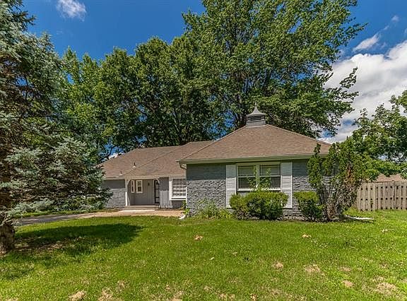 3rd image of 5200 Pleasant Ave