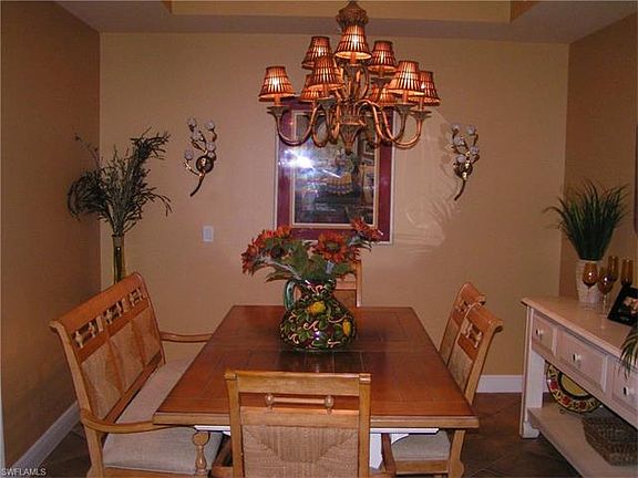 5th image of 14121 Cambridge Dr APT 102