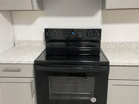 4th image of 510 S Walnut St #B
