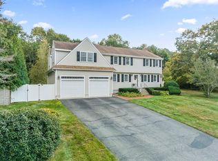 15 Pimental Way, Plymouth, MA 02360