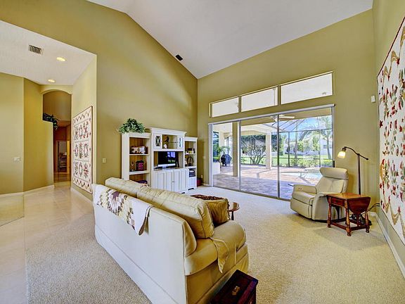 5th image of 824 Venturi Ct