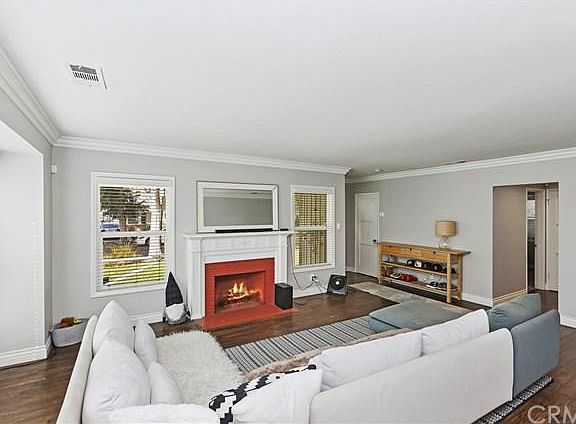 3rd image of 1837 Fremontia Dr