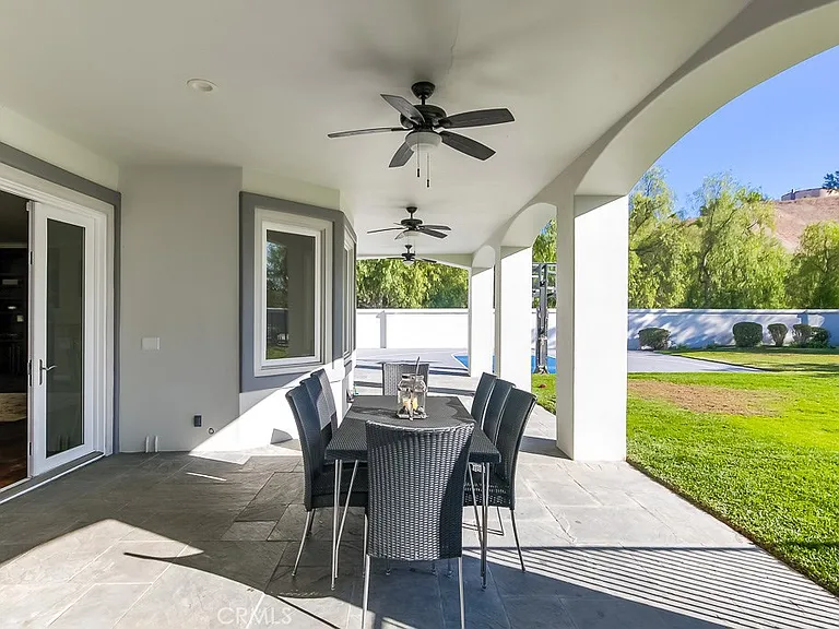 25504 Colette Way — Photo 51