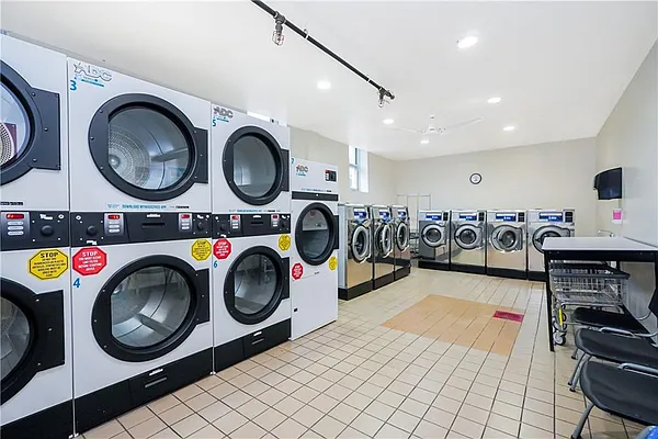 Sold by Remax Edge | media 18