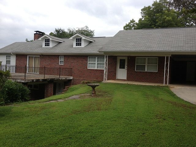 1st image of 185 Goudlock St