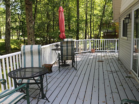 4th image of 523 Forest Dr
