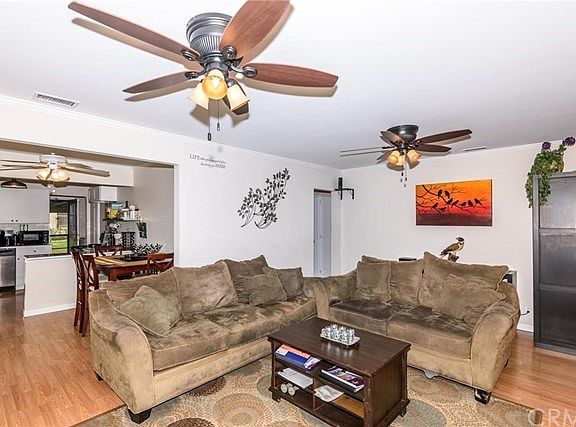 4th image of 20412 Catalina St