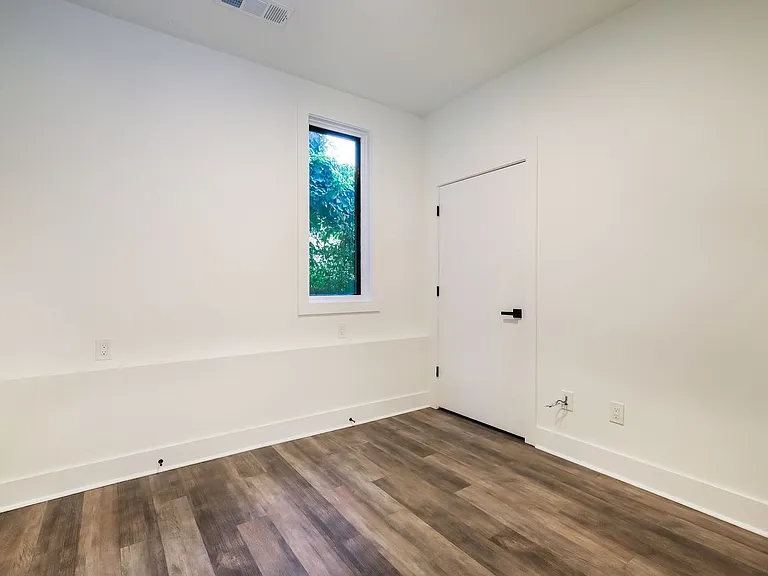 367 Parkway Dr NE #8 — Photo 14