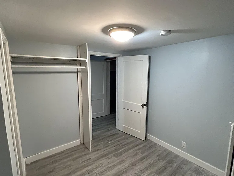 1076 Minnehaha Ave E — Photo 9