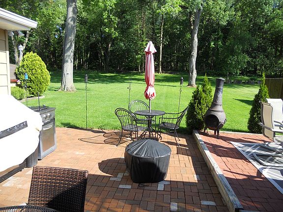 5th image of 2227 Michael Dr