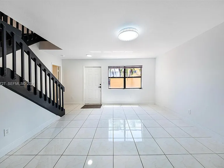 15157 SW 95th St — Photo 5