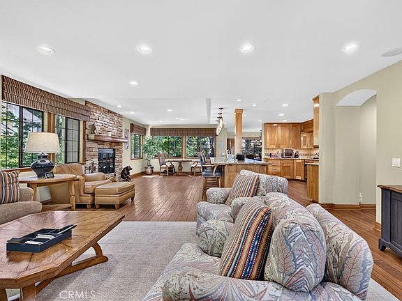3rd image of 27547 Meadow Bay Dr