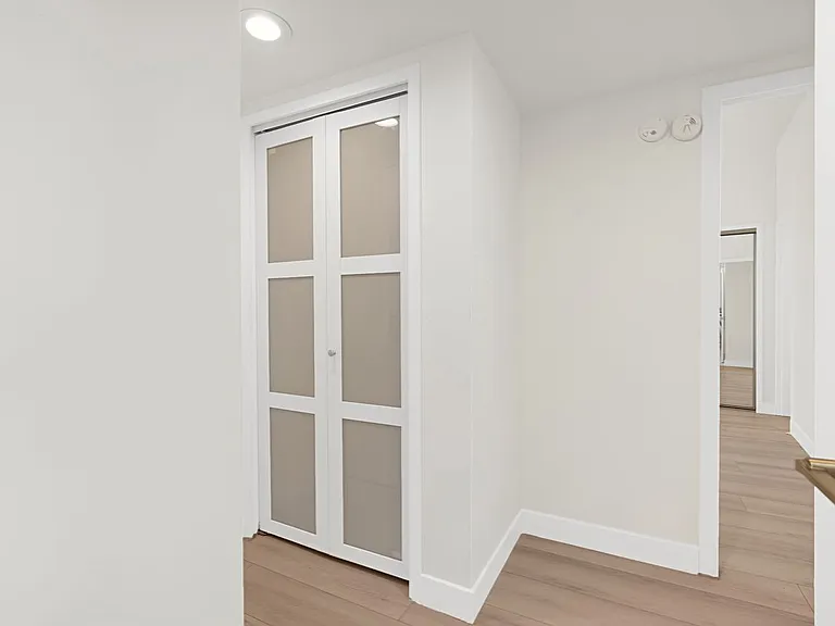 7250 Franklin Ave #507 — Photo 25