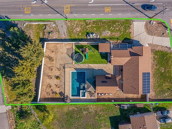 4th image of this home